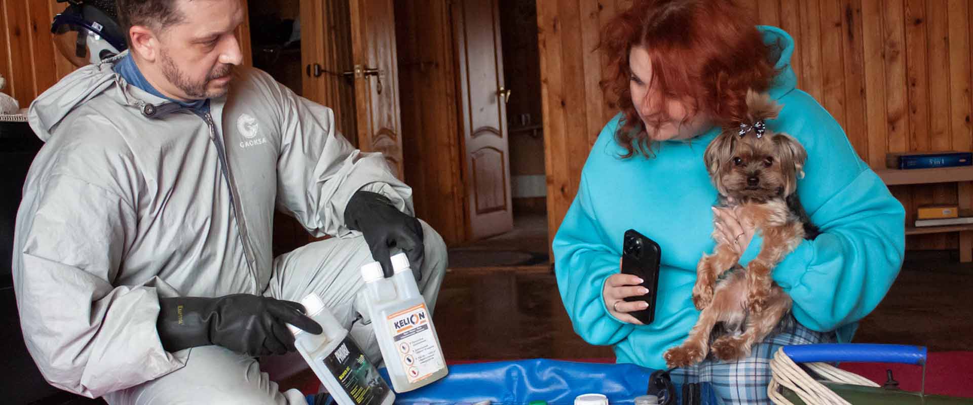 фото: Уничтожение блох в помещениях, домах и квартирах по поселке Московской области Мечниково и области.